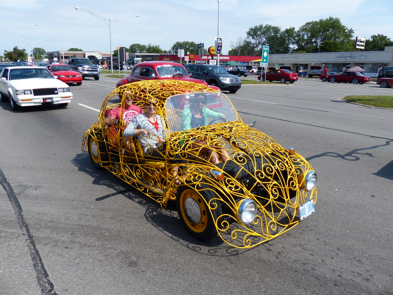 Illustration for article titled Motor City Car Shows: Where Lunacy Meets Machinery